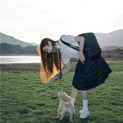 卫城记